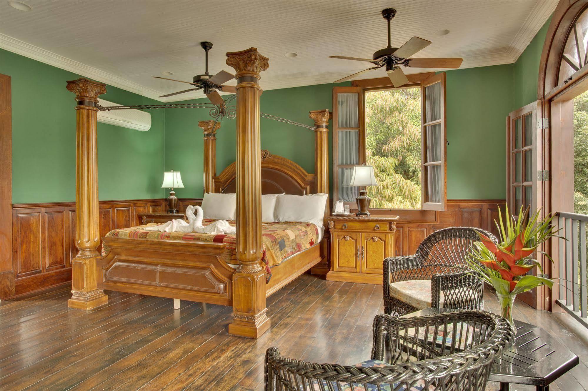 סן איגנאסיו Mahogany Hall Luxury Boutique Resort מראה חיצוני תמונה